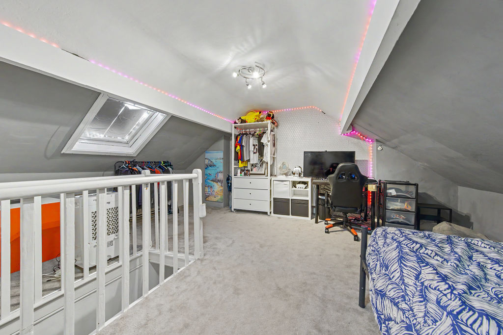 Madin Street Newbold